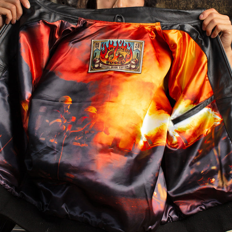 printed satin interior ; satin inside jacket ; inside leather jacket 