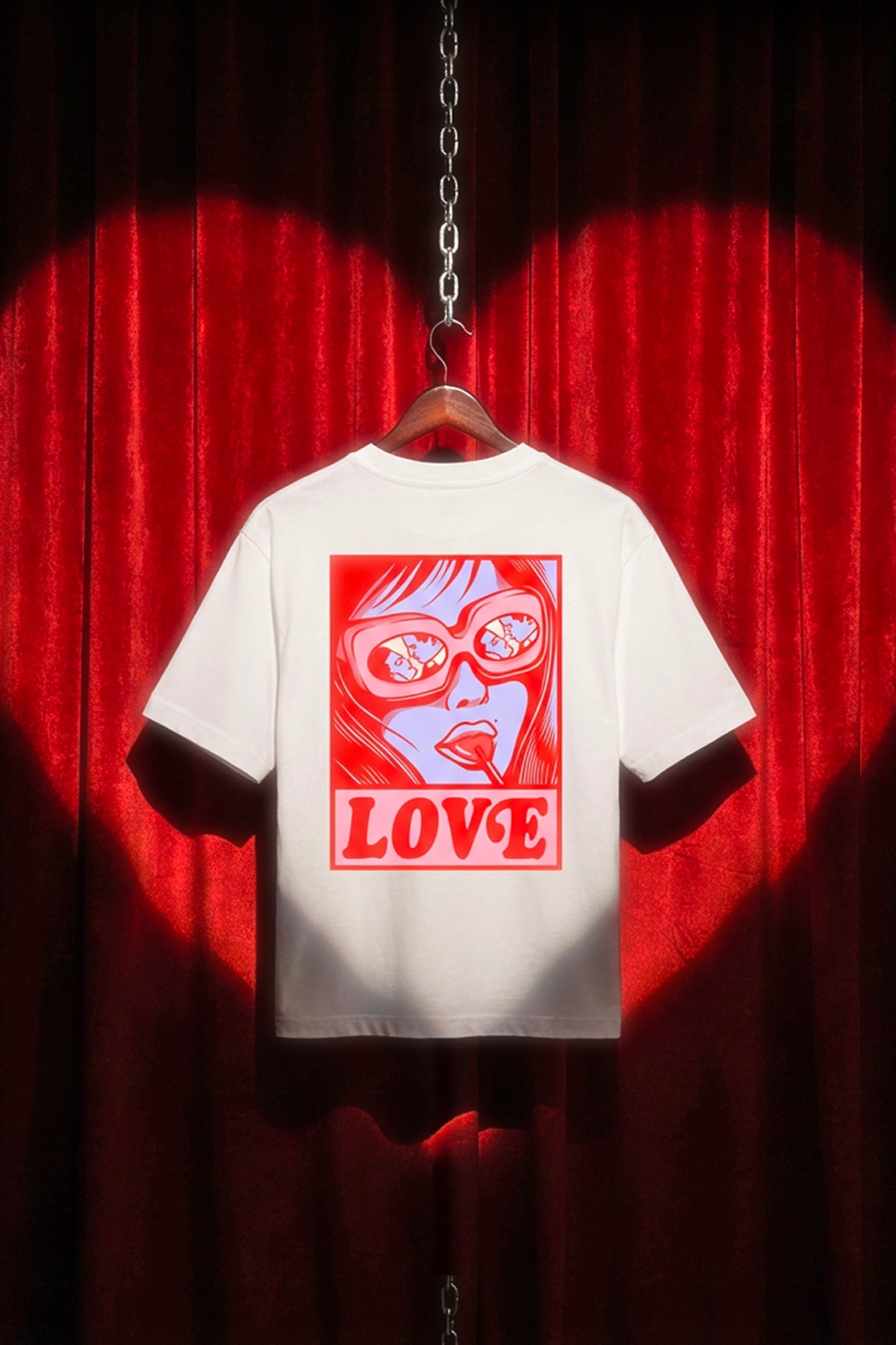 LOVE TEE